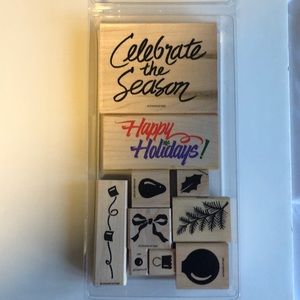 New holiday stamp bundle
